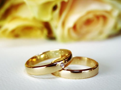 Snubní prsteny – symbol manželství, lásky a věrnosti