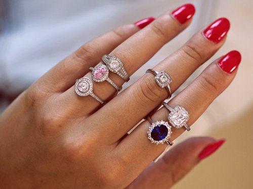 Trendy zásnubních prstenů pro rok 2020