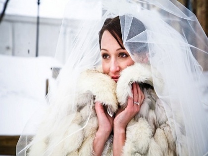 Nevěsta – co si obléct na svatební šaty v chladném počasí