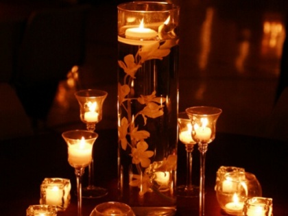 Svíčky na svatbě 100x jinak