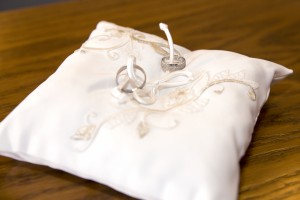 Rina White luxusní snubní prstýnky z bílého zlata