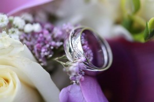 Izabel White snubní prsteny z bílého zlata