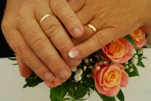Mira Gold Diamond  snubní prsteny ze žlutého zlata