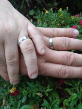 Orsola White originální snubní prstýnky z bílého zlata