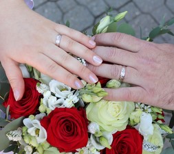 Forever Ring Colour RW snubní prsteny z bílého a červeného zlata