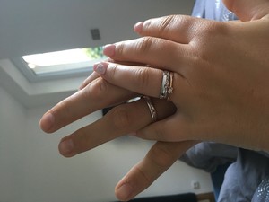 Dominika Colour RW elegantní snubní prsteny v kombinaci červeného a bílého zlat