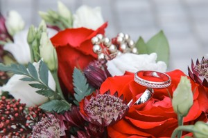 Ottone White krásné snubní prsteny ze zlata bílého