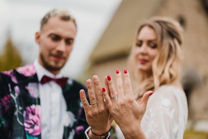 Angel White snubní prsteny z bílého zlata