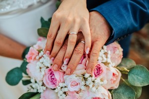 Laduše Colour RW snubní prsteny z růžového a bílého zlata
