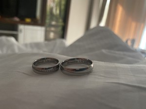 Taurus Steel  snubní prsteny z chirurgické oceli