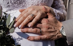 Katka White snubní prsteny z bílého zlata