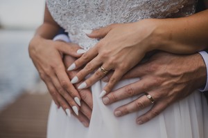 Otýlie Gold snubní prsteny ze žlutého zlata
