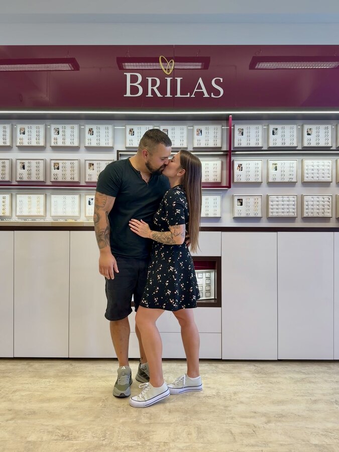 Brilas