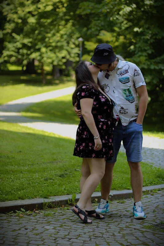 Krátce po zásnubách