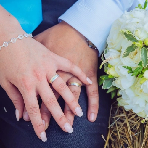 Bettino Colour GW - snubáky z kombinovaného bílého a žlutého zlata