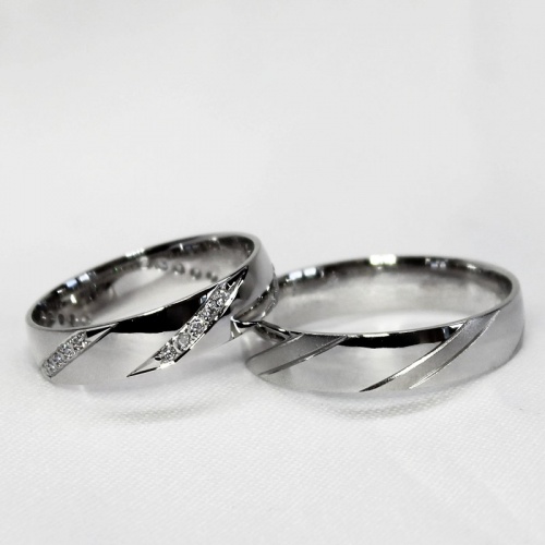 Manu White - snubní prsteny z bílého zlata