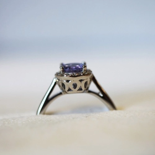 Emily Tanzanit Briliant - zlatý prsten s tanzanitem a brilianty