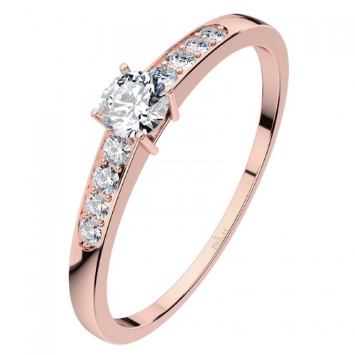 Dafne Red - krásný zásnubní prsten z růžového zlata 