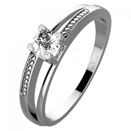 Adéla W Briliant  - krásný zásnubní prsten z bílého zlata 