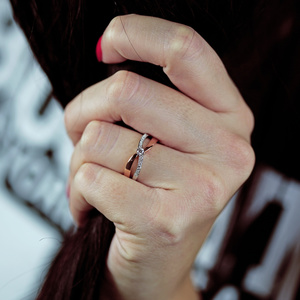 Armani Colour RW Briliant - zásnubní prsten z bílého a červeného zlata