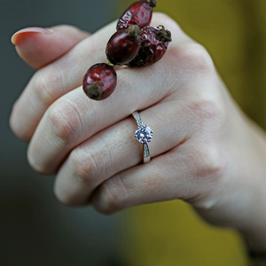 Elita Silver - zásnubní prsten ze stříbra
