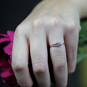 Fajo White  - elegantní zásnubní prsten 