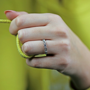 Viva W Briliant - zásnubní prsten z bílého zlata