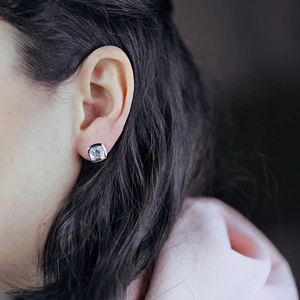 Efka S White Topaz - stříbrné náušnice s bílým topazem