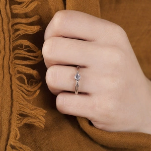 Neve W Briliant - zásnubní prsten z bílého zlata