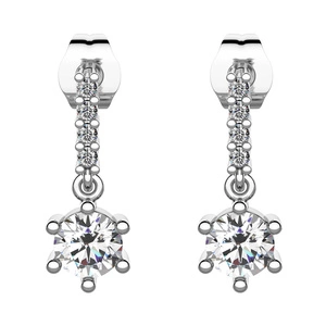 Muriel - stříbrné náušnice se zirkony