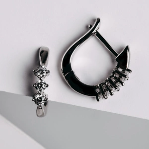 Siera - stříbrné náušnice se zirkony