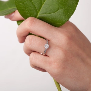 Růženka Princess W Briliant - prsten z bílého zlata