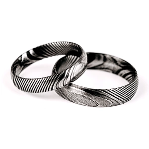 Veneta Damascus Steel - snubní prsteny z chirurgické oceli