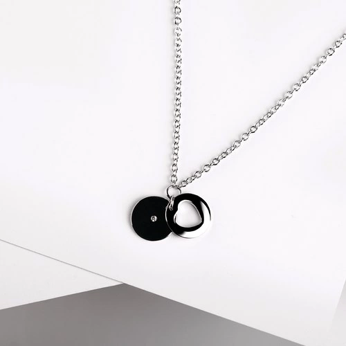 Lasy stříbrný náhrdelník